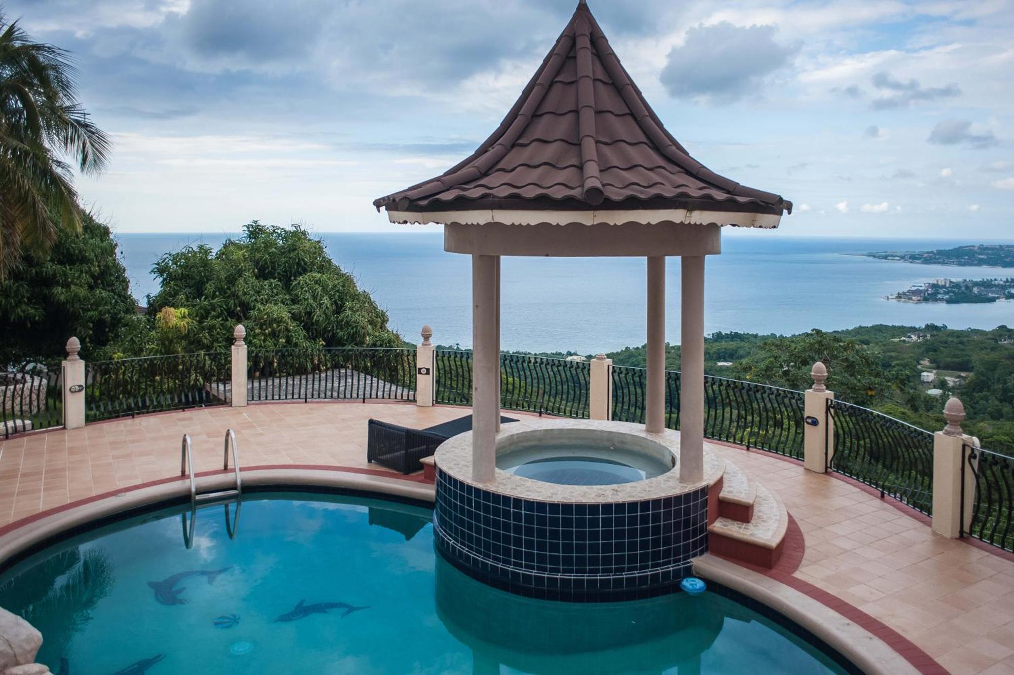 Clarridge View Guesthouse Montego Bay Kültér fotó